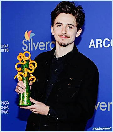 Imagem recente de timotheechalamet