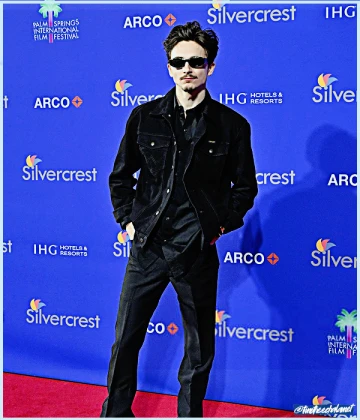 Imagem recente de timotheechalamet