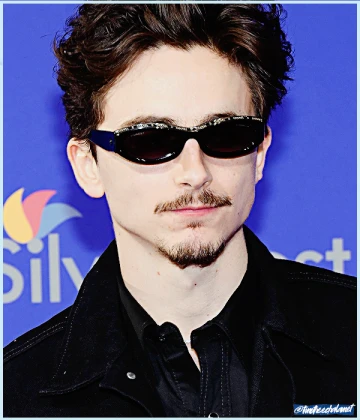 Imagem recente de timotheechalamet