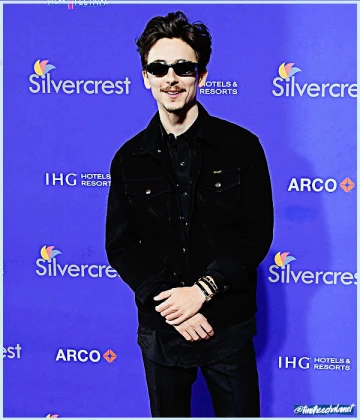 Imagem recente de timotheechalamet