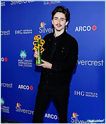 Imagem recente de timotheechalamet