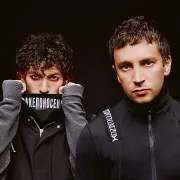 Imagem recente de twentyonepilots