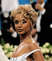 Imagem recente de tyla