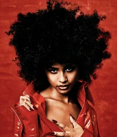 Imagem recente de tyla