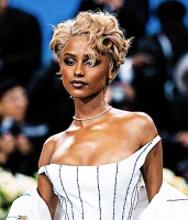 Imagem recente de tyla