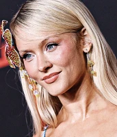 Imagem recente de zara_larsson