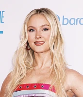 Imagem recente de zara_larsson