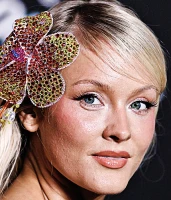 Imagem recente de zara_larsson