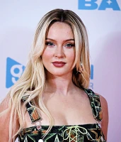 Imagem recente de zara_larsson