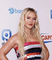 Imagem recente de zara_larsson