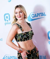 Imagem recente de zara_larsson