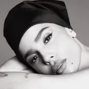 Imagem recente de zoekravitz