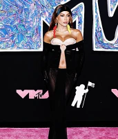 Imagem recente de _anitta