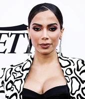 Imagem recente de _anitta