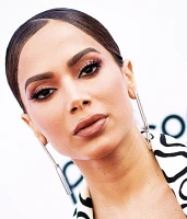 Imagem recente de _anitta