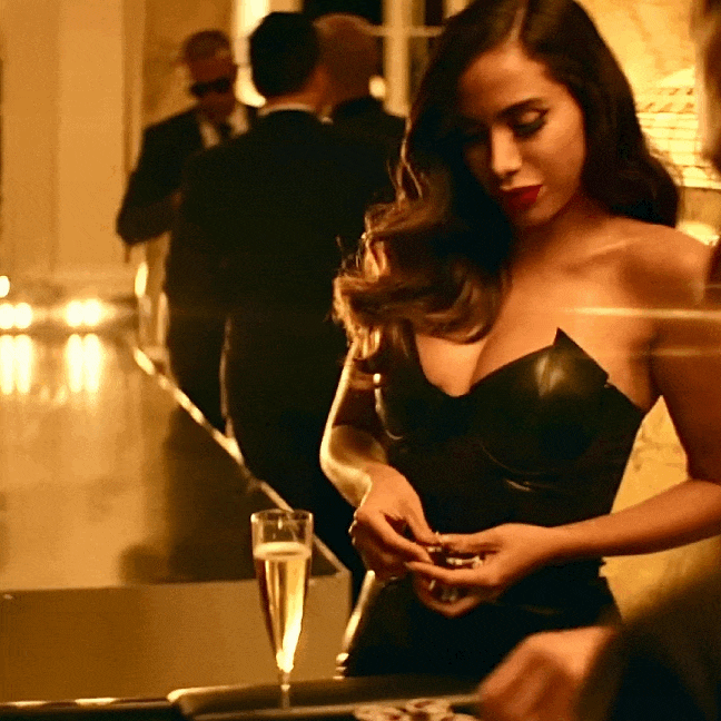 Imagem recente de _anitta