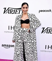 Imagem recente de _anitta