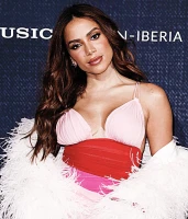 Imagem recente de _anitta