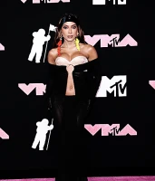 Imagem recente de _anitta