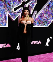 Imagem recente de _anitta