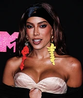 Imagem recente de _anitta