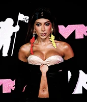 Imagem recente de _anitta