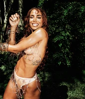 Imagem recente de _anitta