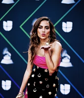 Imagem recente de _anitta