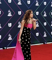 Imagem recente de _anitta