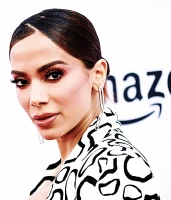 Imagem recente de _anitta