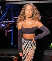 Imagem recente de _anitta