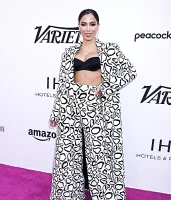 Imagem recente de _anitta