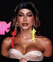 Imagem recente de _anitta