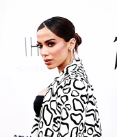 Imagem recente de _anitta