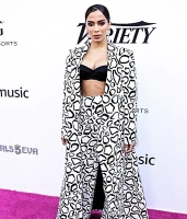 Imagem recente de _anitta