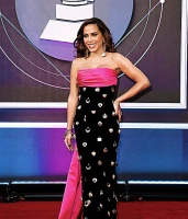 Imagem recente de _anitta