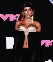 Imagem recente de _anitta