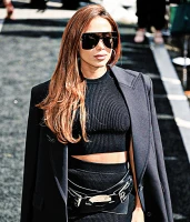 Imagem recente de _anitta