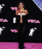 Imagem recente de _anitta