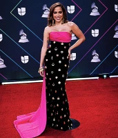 Imagem recente de _anitta