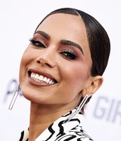 Imagem recente de _anitta