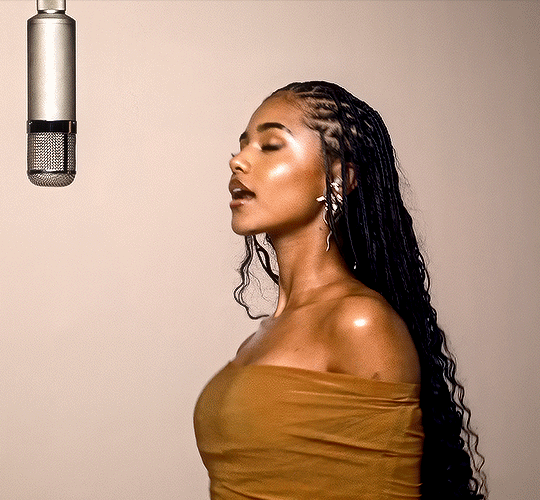 Imagem recente de _tyla