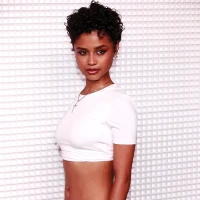 Imagem recente de _tyla